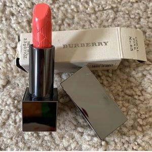 ‼️flash sale ‼️Burberry lipstick